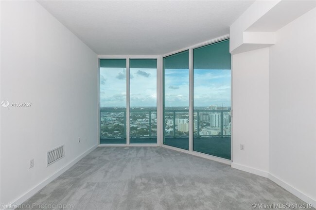 Foto del edificio - 2 br, 2.5 bath  - Quantum On The Bay Condo