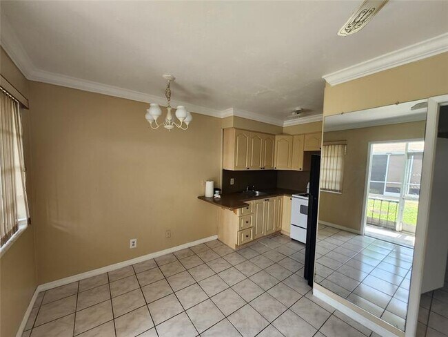 Foto del edificio - 2211 Lincoln St