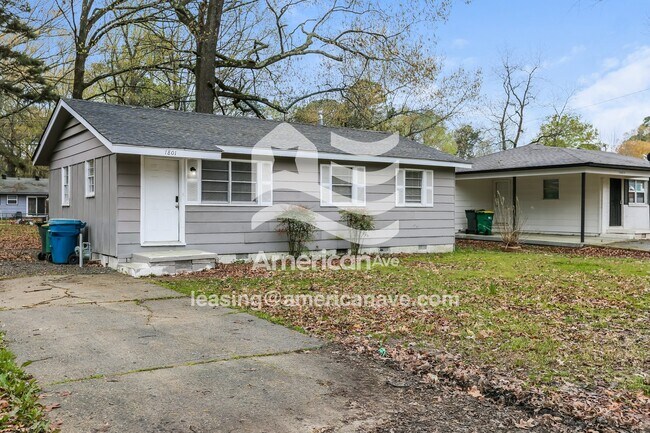 Foto del edificio - 7801 Bradley Dr