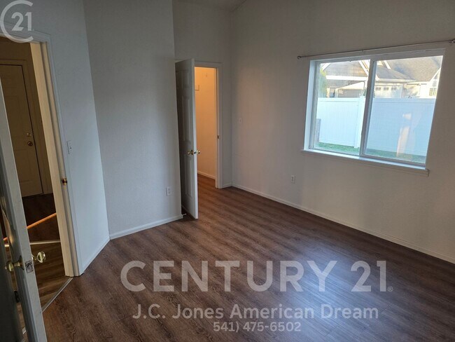 Foto del edificio - AR2411