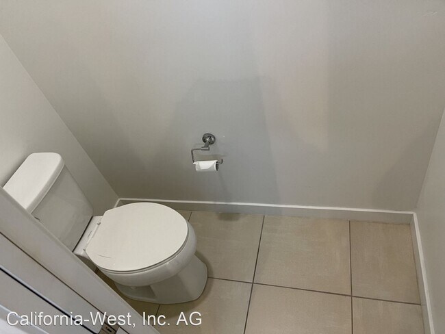 Building Photo - 3 br, 2.5 bath House - 1533 Elderberry Ct.