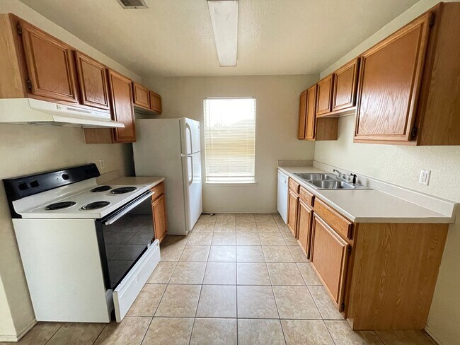 Foto del edificio - 1504 Windward Dr