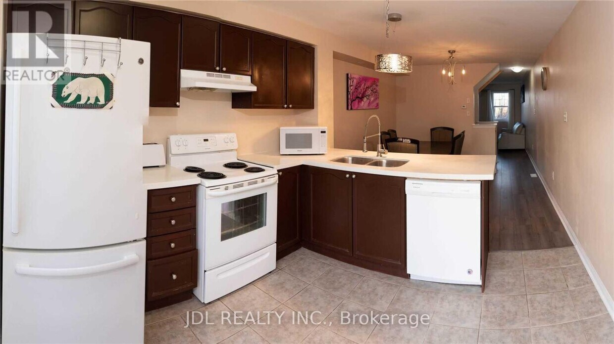 Photo principale - 233 Rouge River Dr