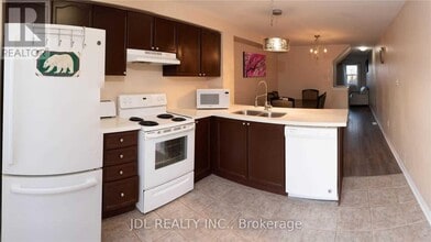 Building Photo - 233 Rouge River Dr