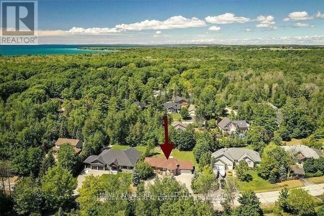 Photo du bâtiment - 11 Twin Pines Dr