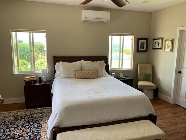 Foto del edificio - Quiet Kaneohe Single Family home w/Beautif...