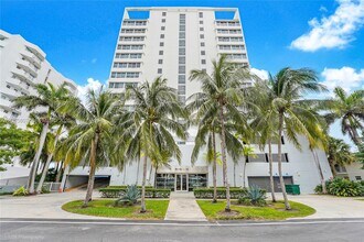 Building Photo - 7929 West Dr