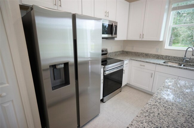 Building Photo - 34217 Cinder Wy