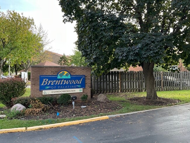 Building Photo - 1477 N Winslowe Dr