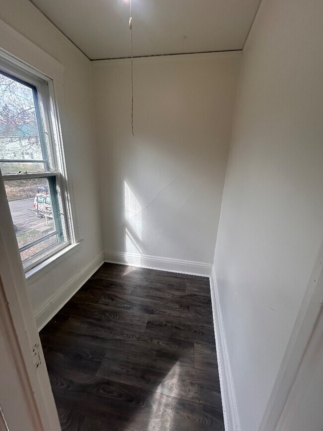 Foto del edificio - 514 E 6th St