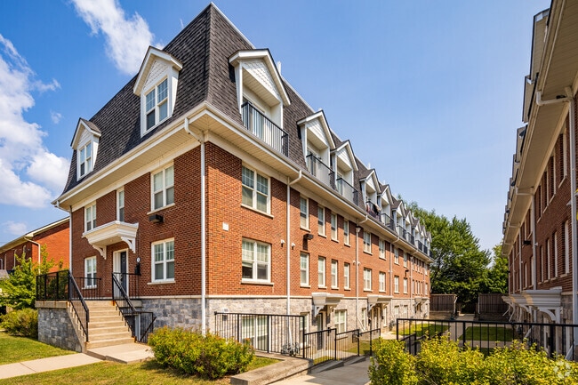 Building Photo - Albert Terrace