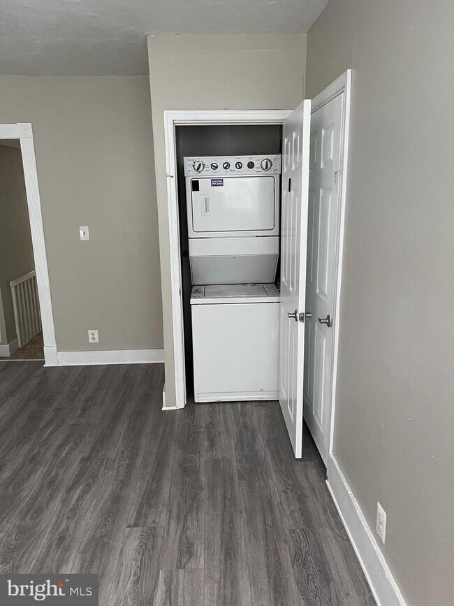 Foto del edificio - 338 Washington St