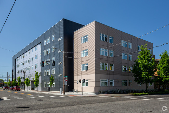 Building Photo - 13 West Apartments