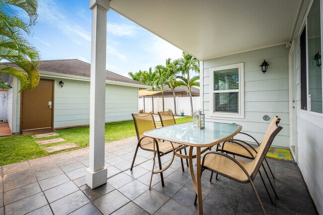 Building Photo - 91-1047-1047 Kekaiholo St