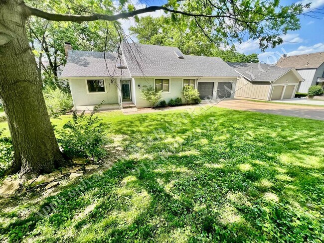 Foto del edificio - Beautiful UPDATED Ranch in Mission-Availab...