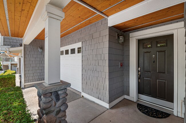 Foto del edificio - 23120 SE Black Nugget Rd