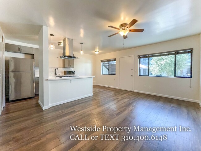 Building Photo - Newly Renovated Building | 1BD/1BA