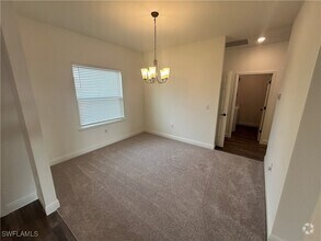 Building Photo - 1017 NW 37th Ave