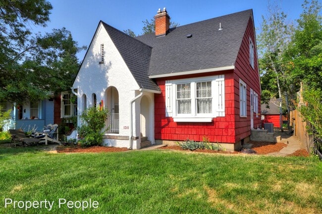 Building Photo - 2 br, 1 bath House - 1311 N 13th St