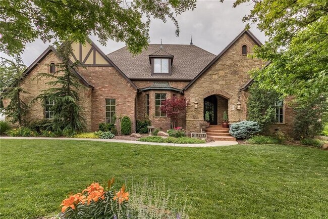 Building Photo - 1401 Redbud Hollow