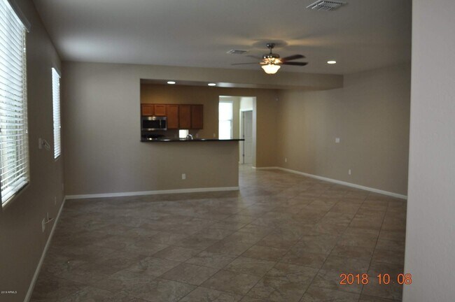 Building Photo - 20869 W Glen St