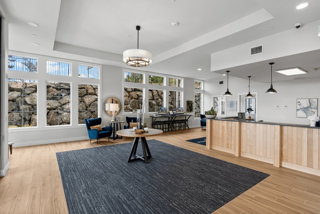Building Photo - Blue Ridge Apartments