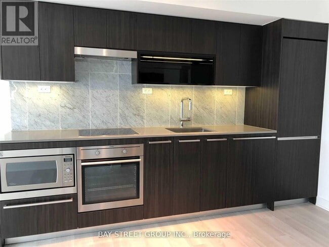 Photo du bâtiment - 80 Queens Wharf Rd