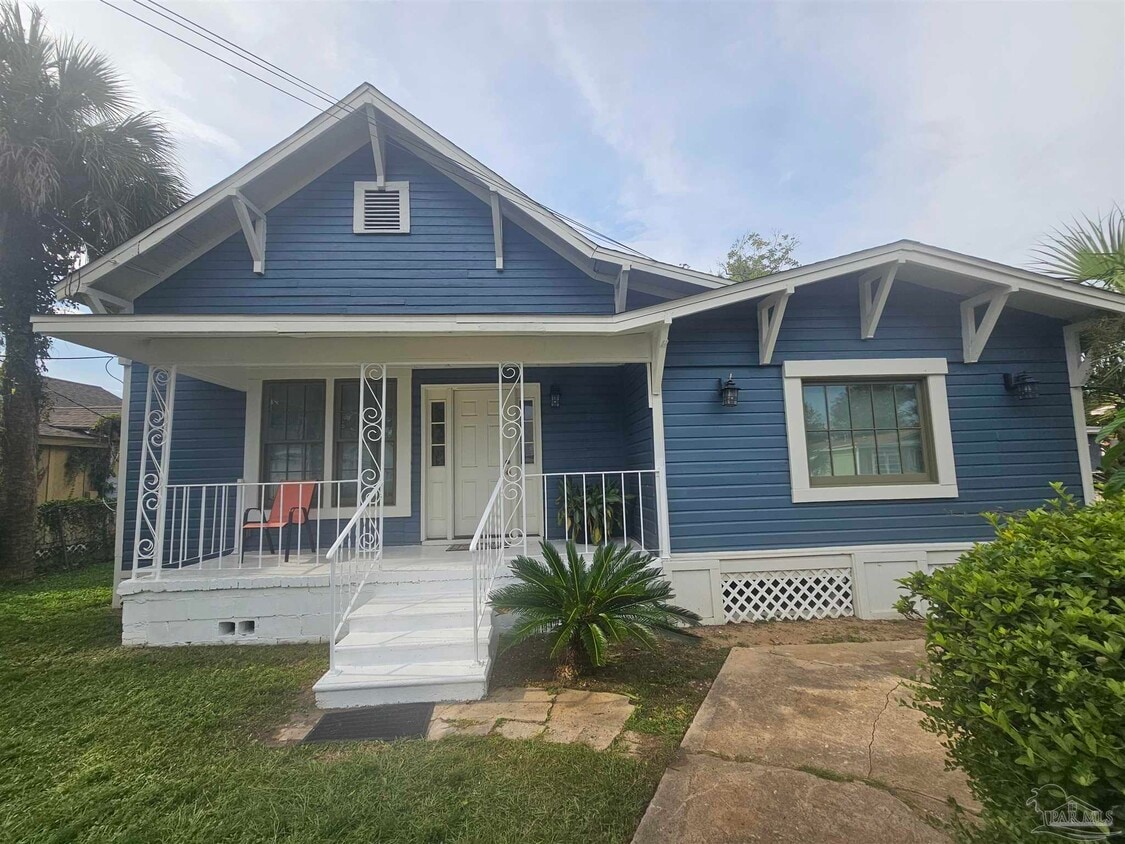 Primary Photo - 506 E Scott St