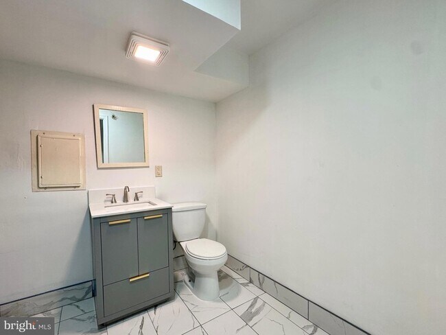 Foto del edificio - 1136 Mt Vernon St