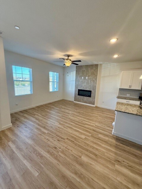 Foto del edificio - 1516 Solterra Blvd