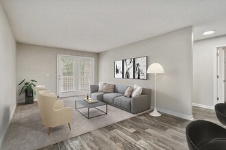 Building Photo - Retreat at Stonecrest