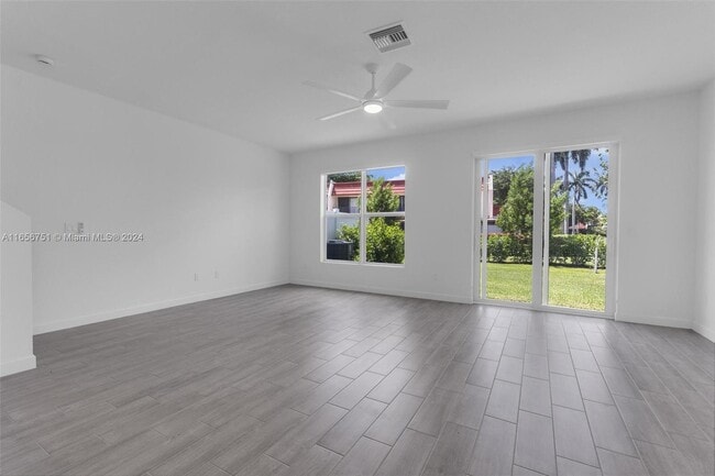 Building Photo - 4339 Pond Lily Ln