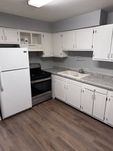 Building Photo - 11155 56th Ave