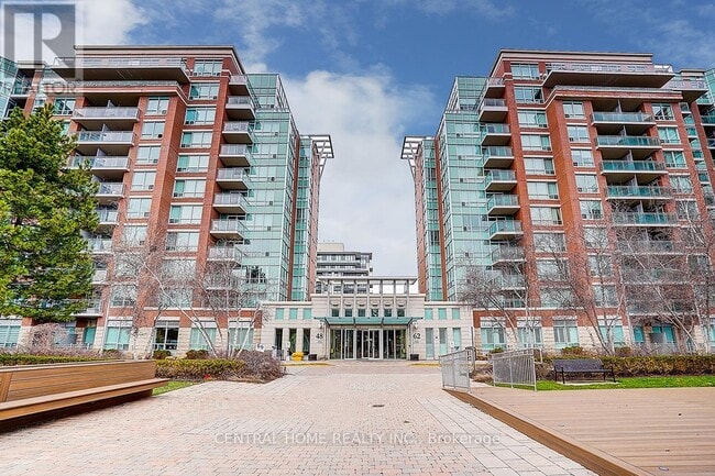 Building Photo - 62 Suncrest Blvd