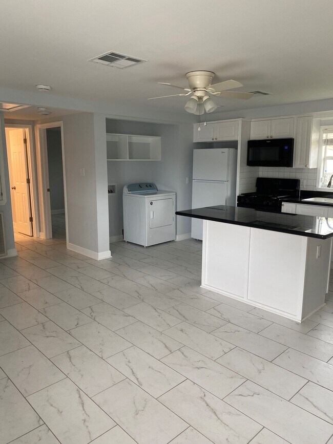 2828 Elizabeth St, Marrero, LA 70072 House Rental in Marrero, LA