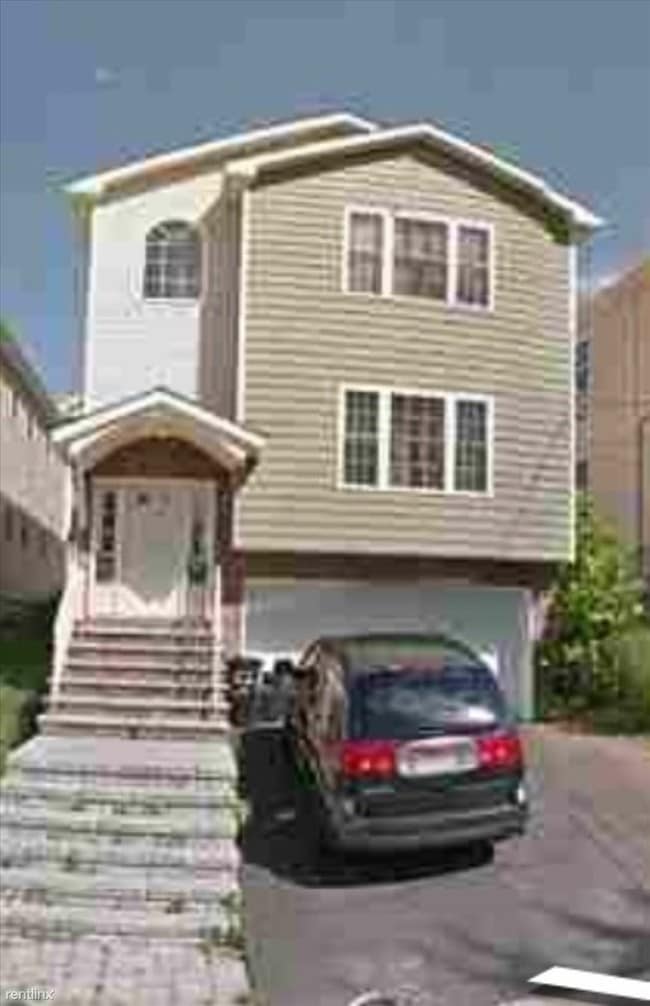 87 Garret St, Paterson, NJ 07501 Condo for Rent in Paterson, NJ