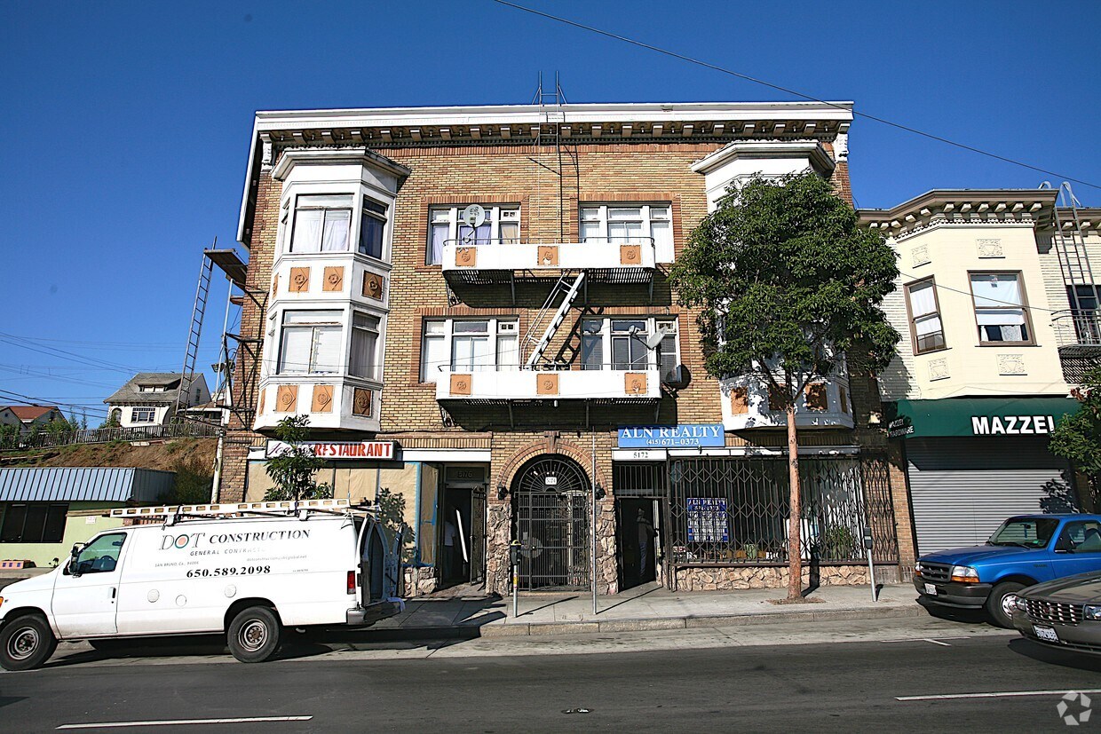 Building Photo - 5172-5176 3rd St