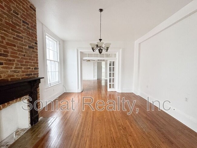 Building Photo - 1621 Crete St