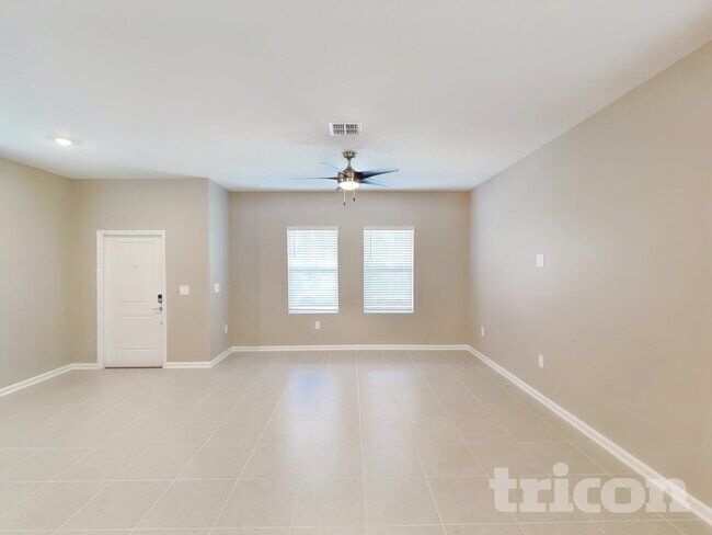 Foto del edificio - 733 Honeyrock St