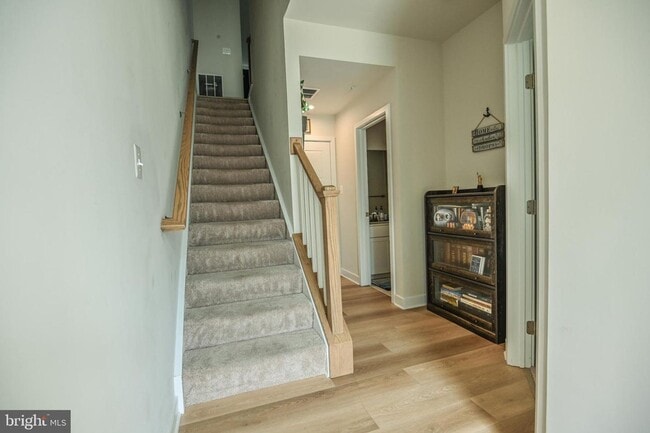 Building Photo - Tanyard Shores Glen Burnie Townhouse