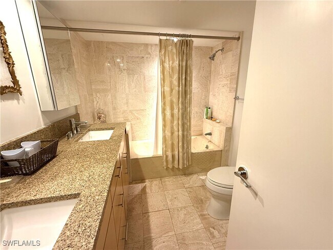 Building Photo - 1919 Gulf Shore Blvd N