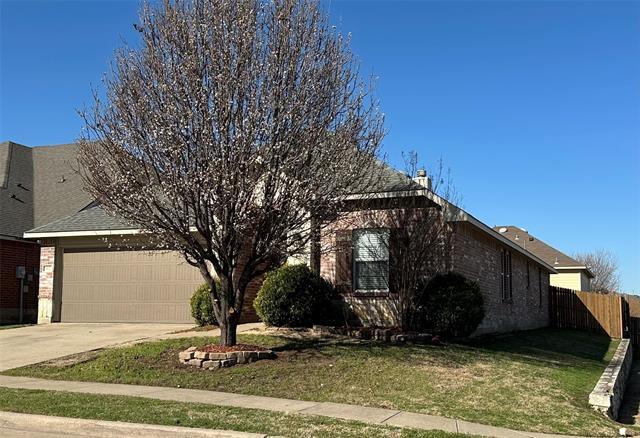 Building Photo - 817 Lark Dr