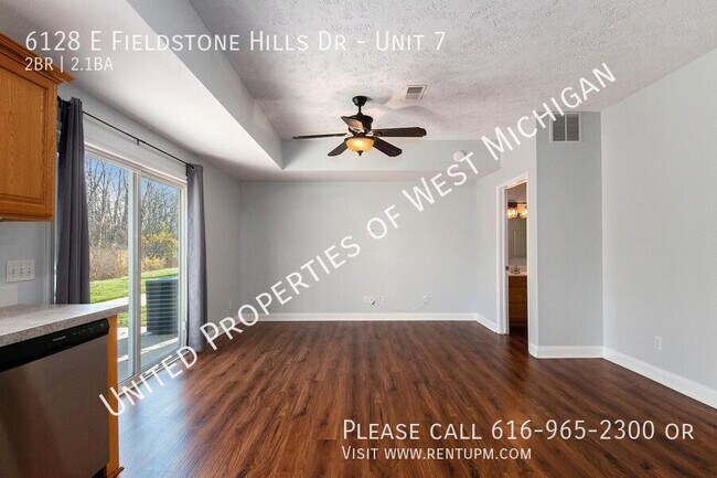 Foto del edificio - 6128 E Fieldstone Hills Dr