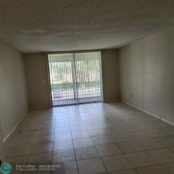Foto del edificio - 1800 N Lauderdale Ave