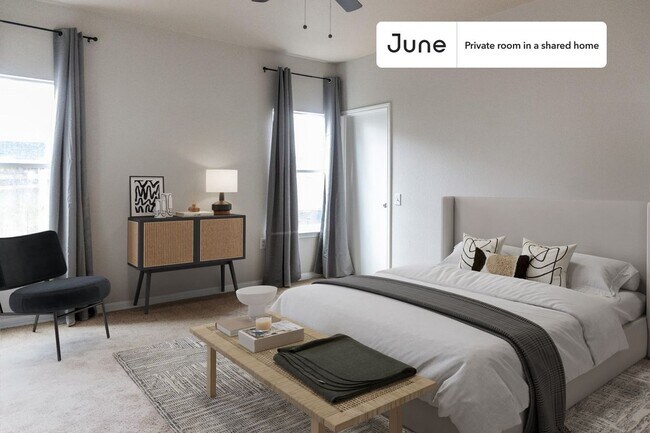 Building Photo - Room in Shared 5 bed/2 bath home