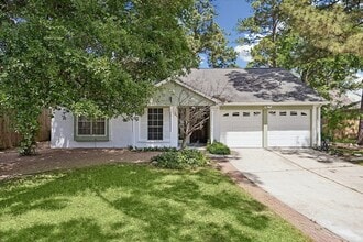 Building Photo - 9214 Grandview Park Dr