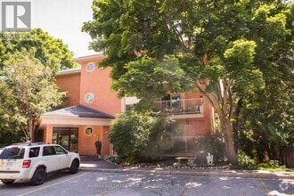 Building Photo - 260-260 Leacock Dr