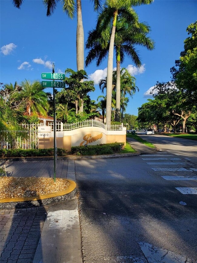 Building Photo - 14260 SW 57th Ln