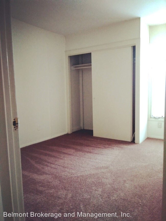 Foto del edificio - 320 7th St
