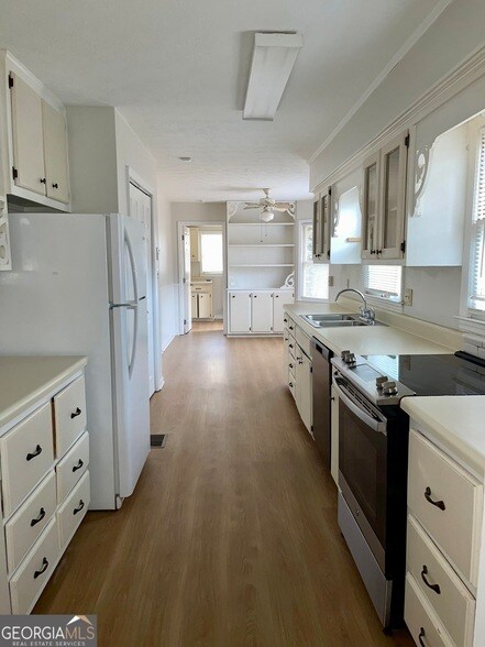 Foto del edificio - 764 Hemphill Rd